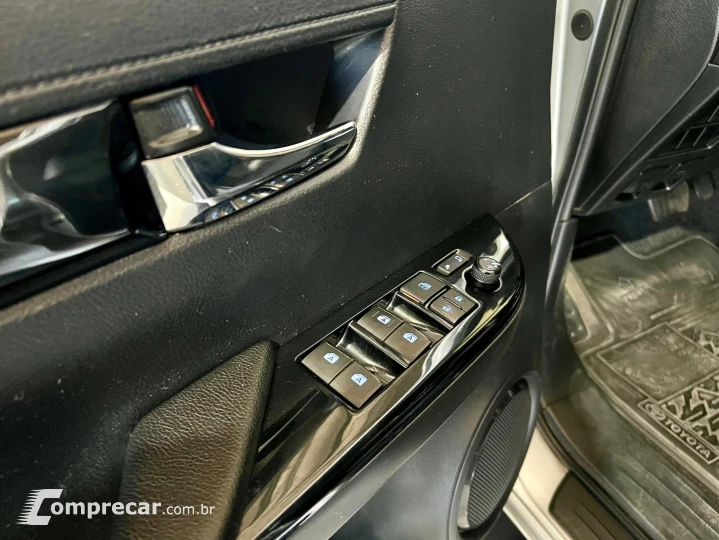 HILUX 2.8 SRX 4X4 CD 16V DIESEL 4P AUTOMÁTICO