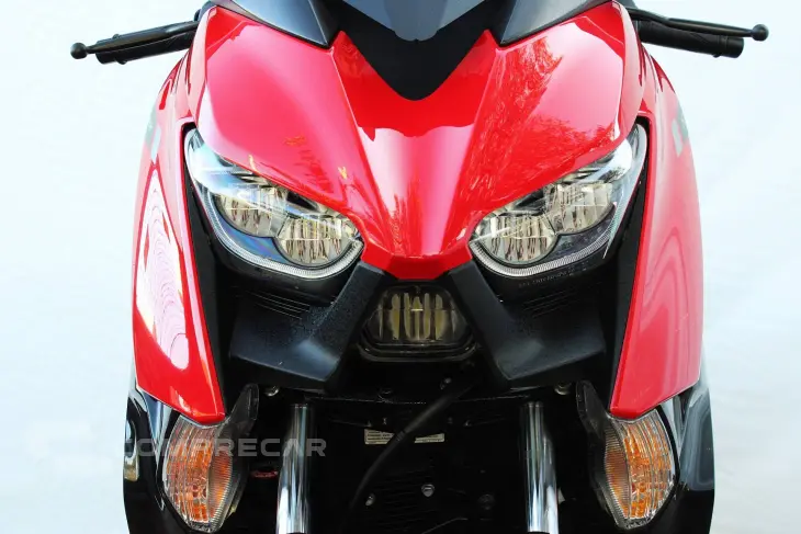 YAMAHA XMAX ABS
