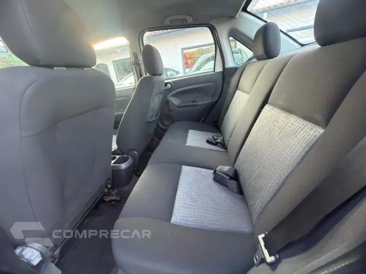 Fiesta Sedan 1.6 4P SE FLEX