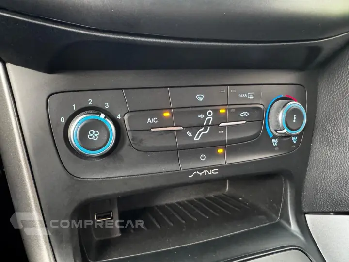FOCUS 2.0 SE Sedan 16V