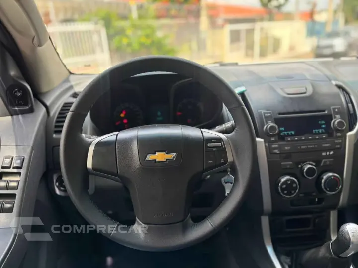 S10 2.4 LT 4X2 CD 8V