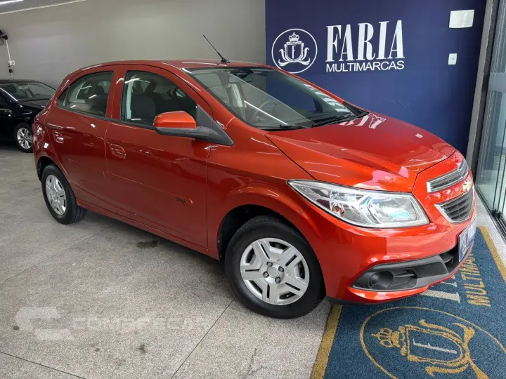 ONIX HATCH LT 1.0 8V FlexPower 5p Mec.