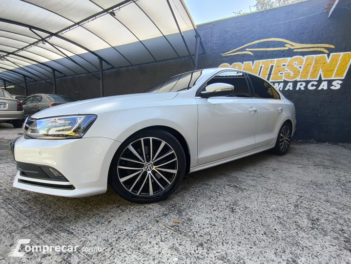 JETTA 2.0 TSI Highline 211cv