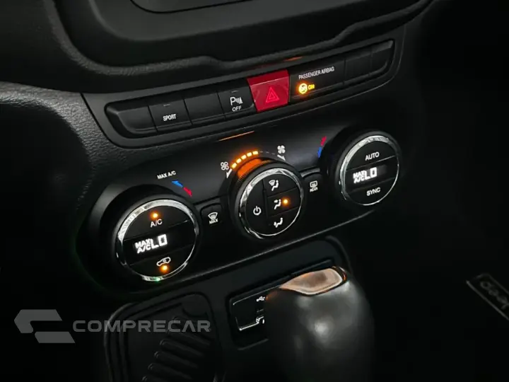 Renegade Limited 1.8 4x2 Flex 16V Aut.