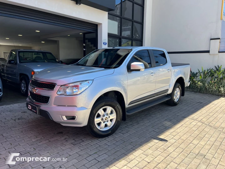 S10 2.4 LT 4X2 CD 8V