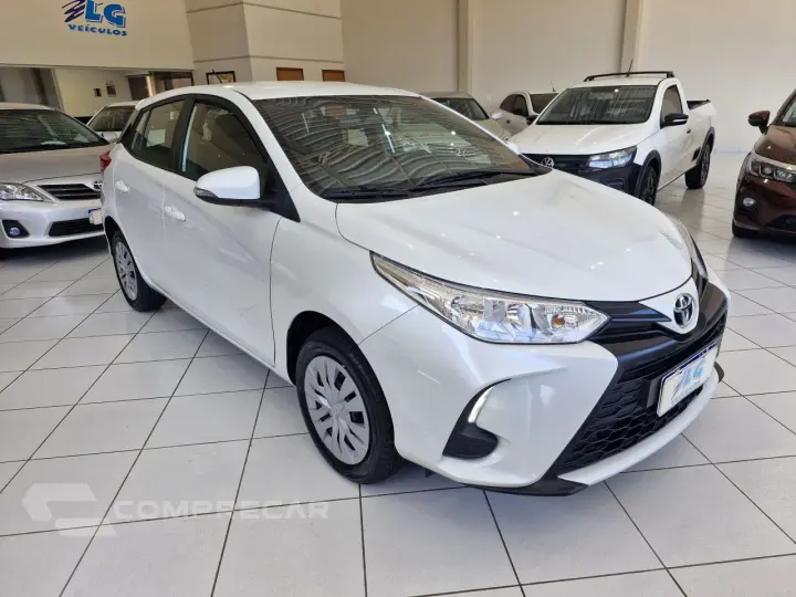Yaris Hatch 1.5 16V 4P FLEX XL MULTIDRIVE AUTOMÁTICO CVT