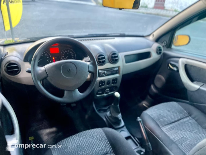 SANDERO 1.6 Expression 8V