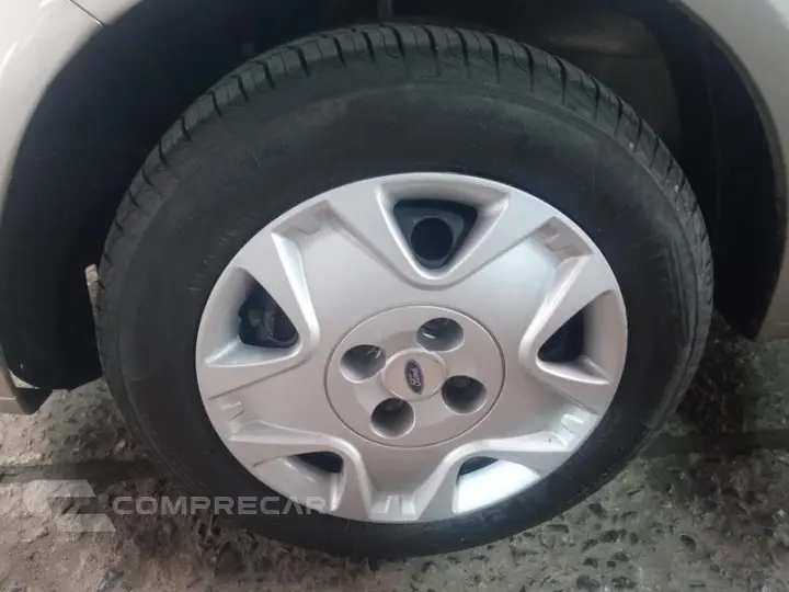 FIESTA 1.6 8V FLEX 4P MANUAL