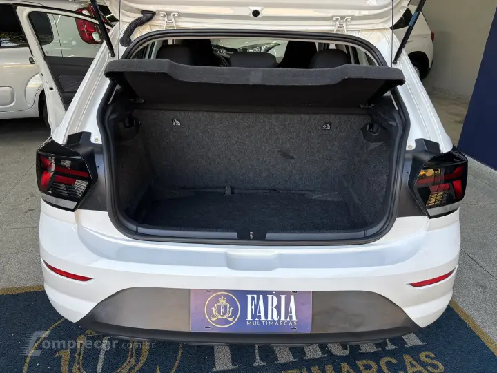 Polo Track 1.0 Flex 12V 5p