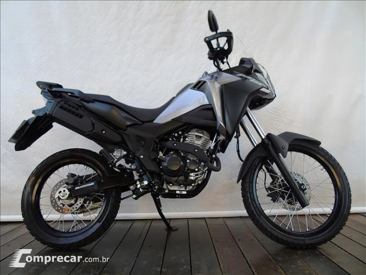 XRE 300 SAHARA