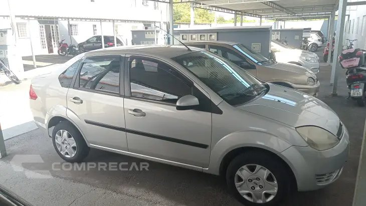 FIESTA 1.6 Rocam Sedan 8V