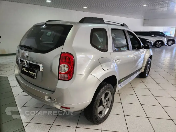 Duster 1.6 16V 4P FLEX TECH ROAD