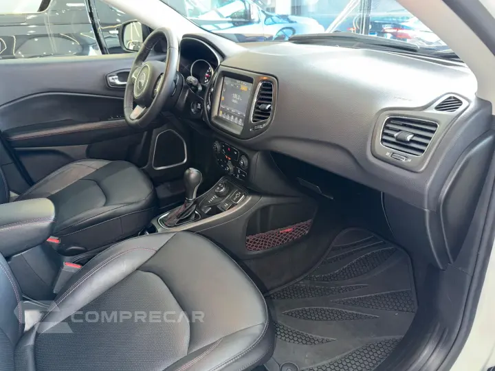 Compass Trailhawk 2.0