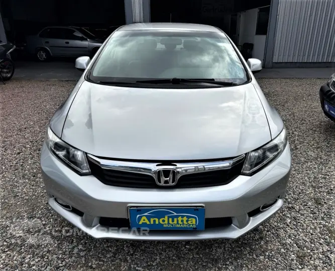 Civic 1.8 16V 4P FLEX LXS AUTOMÁTICO
