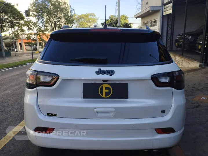 Compass 1.3 16V 4P FLEX S T270 TURBO AUTOMÁTICO