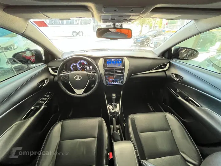 YARIS 1.5 16V Sedan XLS Multidrive