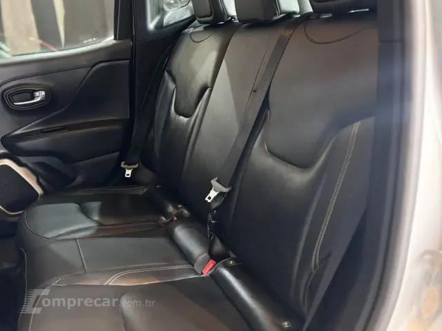 RENEGADE - 1.8 16V LONGITUDE 4P AUTOMÁTICO