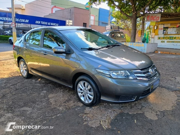 CITY 1.5 LX Sedan 16V