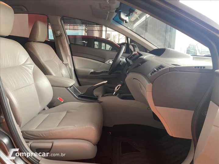 CIVIC 1.8 LXL 16V