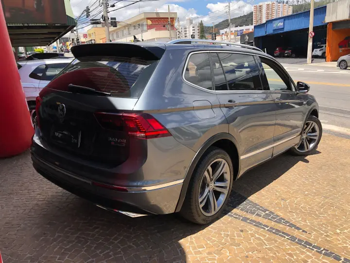 Tiguan 2.0 350 Tsi Gasolina Allspace R-Line 4Motion Dsg