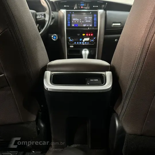 Hilux SW4 SRV 4x2 2.7 Flex 16V Aut.