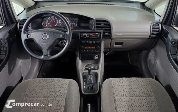 ZAFIRA 2.0 MPFI Elegance 8V