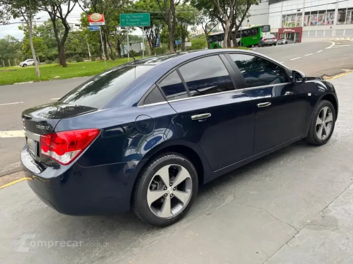 CRUZE 1.8 LT 16V