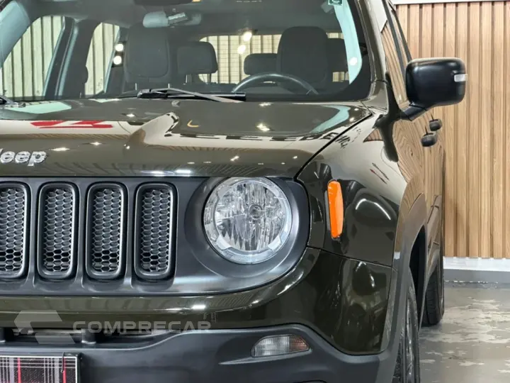 RENEGADE 1.8 16V FLEX 4P AUTOMÁTICO