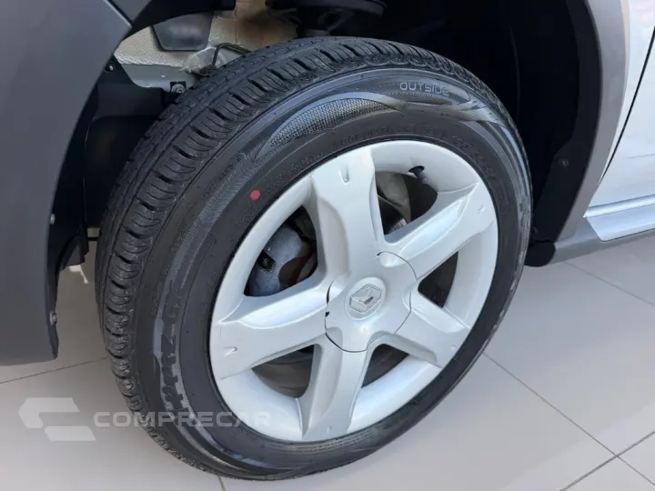 SANDERO STEPWAY Hi-Flex 1.6 16V 5p