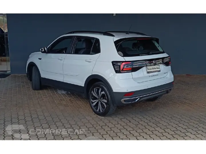 T-CROSS 1.0 200 TSI TOTAL FLEX COMFORTLINE AUTOMÁTICO