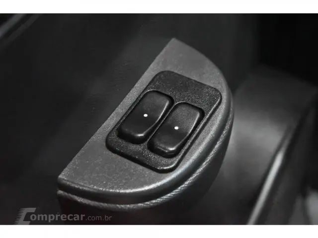 CELTA - 1.0 MPFI LT 8V 4P MANUAL