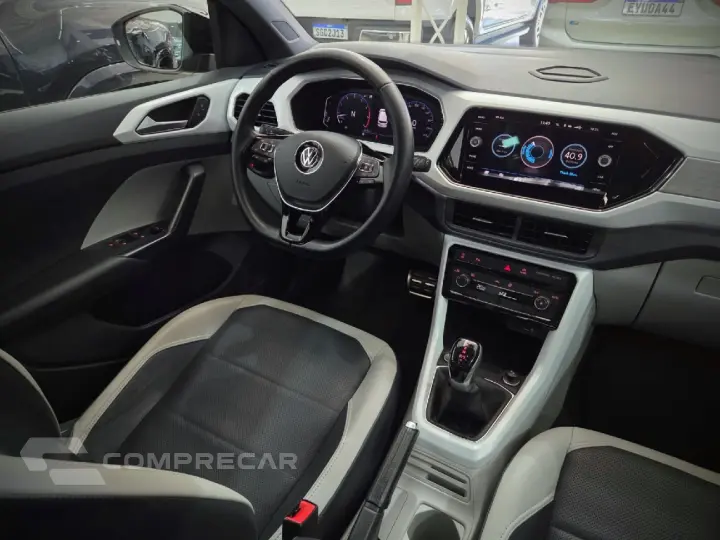 T-CROSS 1.4 250 TSI TOTAL FLEX HIGHLINE AUTOMATICO
