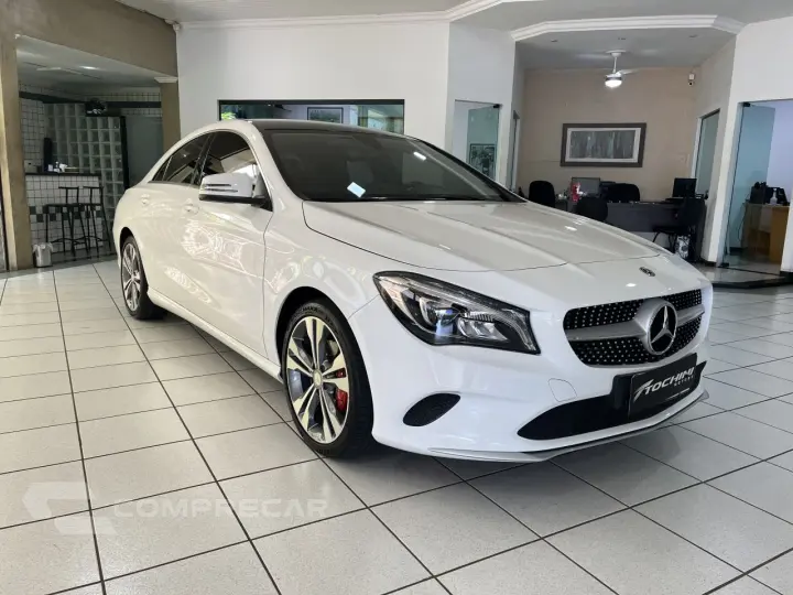 CLA 180 1.6 16V 4P CGI TURBO 7G-TRONIC AUTOMÁTICO DCT