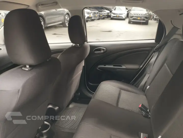 Etios Hatch 1.5 16V 4P FLEX READY AUTOMÁTICO