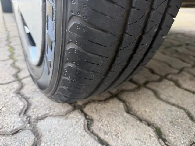 PRISMA - 1.4 MPFI JOY 8V 4P MANUAL