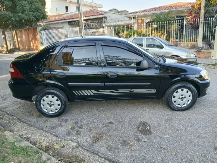 PRISMA 1.4 MPFI JOY 8V