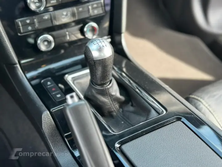 MUSTANG 3.7 COUPÉ V6 24V GASOLINA 2P MANUAL