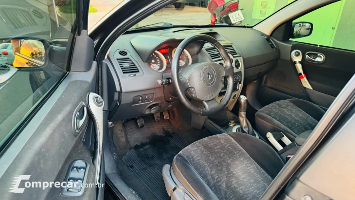 MÉGANE 1.6 Dynamique 16V