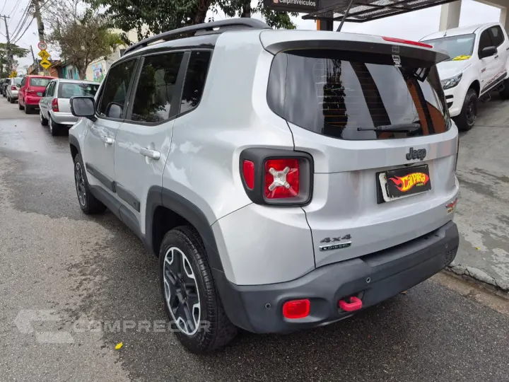RENEGADE 2.0 16V Turbo Trailhawk 4X4