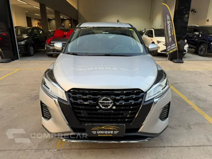 Kicks 1.6 16V Flexstart Active Xtronic