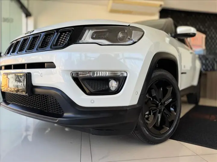 COMPASS 2.0 16V Longitude