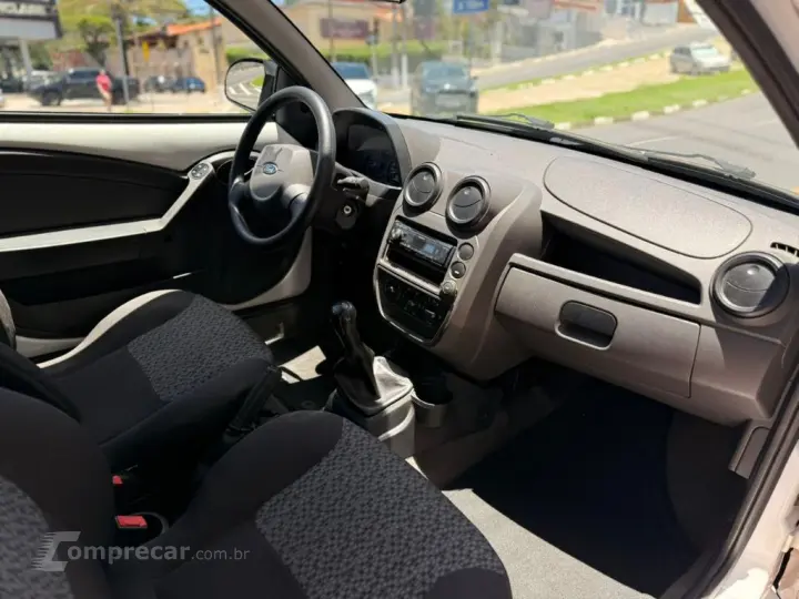 Ka 1.0 8V/1.0 8V ST Flex 3p