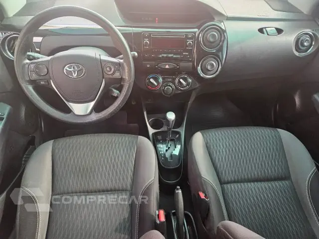 ETIOS SEDAN - 1.5 XS SEDAN 16V 4P AUTOMÁTICO