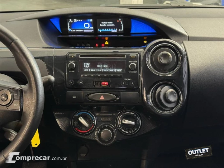 ETIOS 1.5 XS SEDAN 16V FLEX 4P AUTOMÁTICO