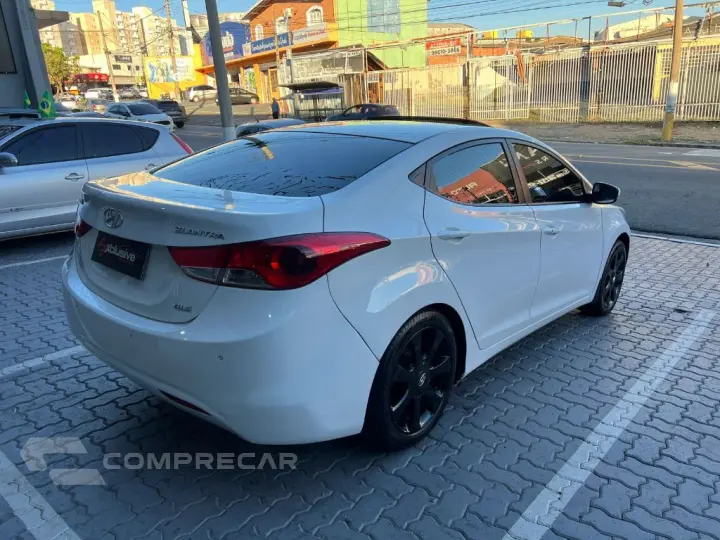 Elantra GLS 1.8 16V Aut.