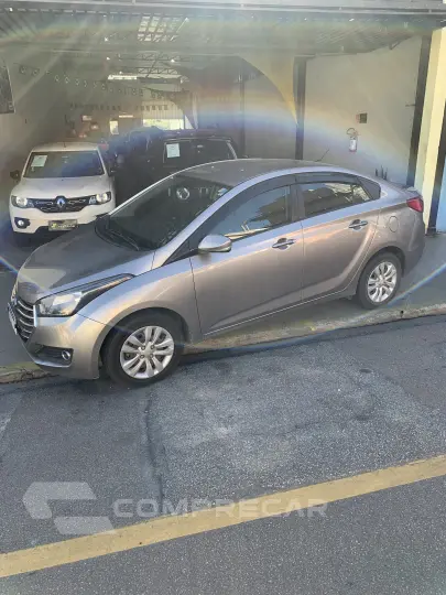 HB20S 1.6 Comfort Plus 16V