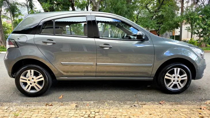 AGILE 1.4 MPFI LTZ 8V