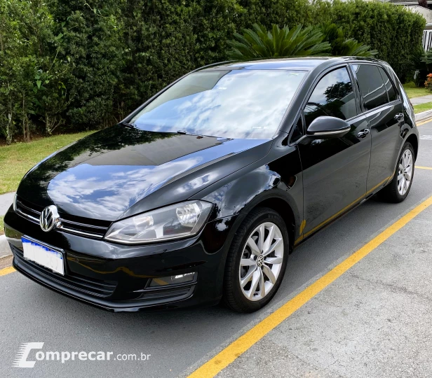 Volkswagen - GOLF 1.4 TSI Comfortline 16V