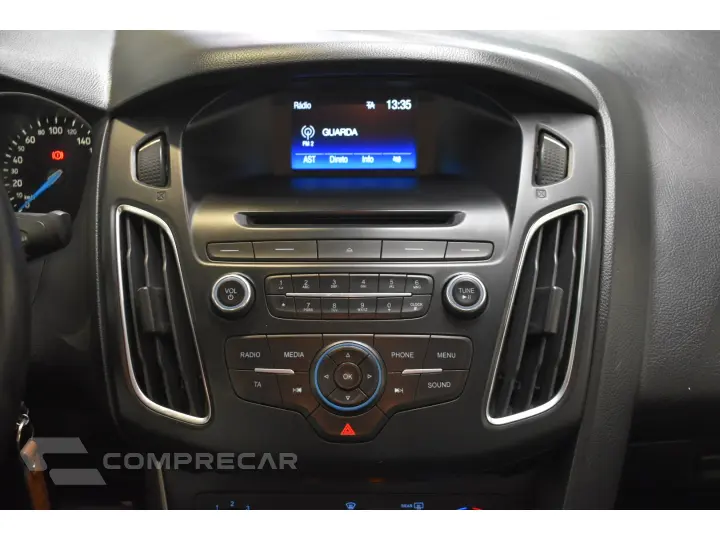 FOCUS 2.0 SE FASTBACK 16V FLEX 4P POWERSHIFT