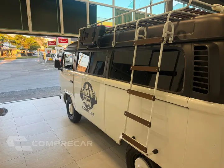 KOMBI 1.6 STD 8V GASOLINA 3P MANUAL